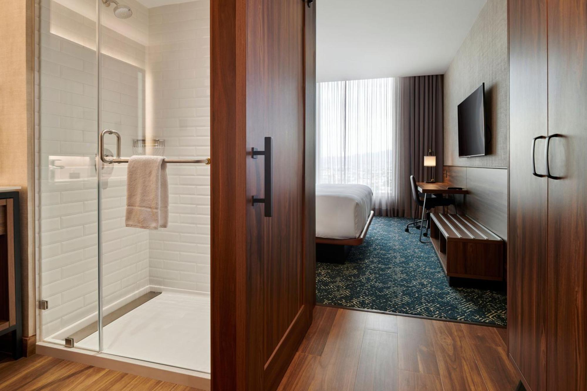 Four Points By Sheraton Distrito Uno Chihuahua Exterior photo